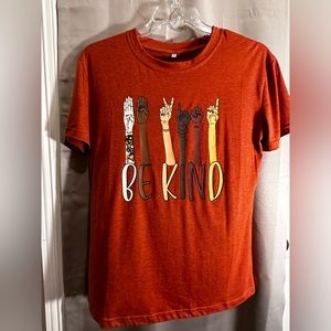 This is a really nice, good quality T-shirt with a positive Be Kind theme.